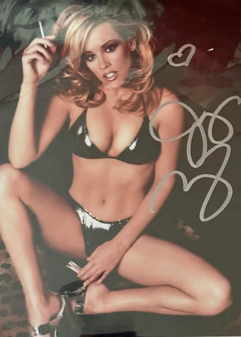 Jenny McCarthy Signed 8x10 Photo - PSA COA